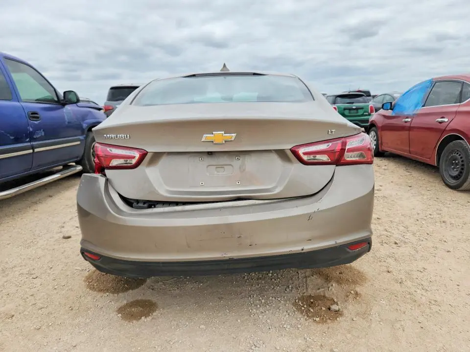 2022 CHEVROLET MALIBU LT  