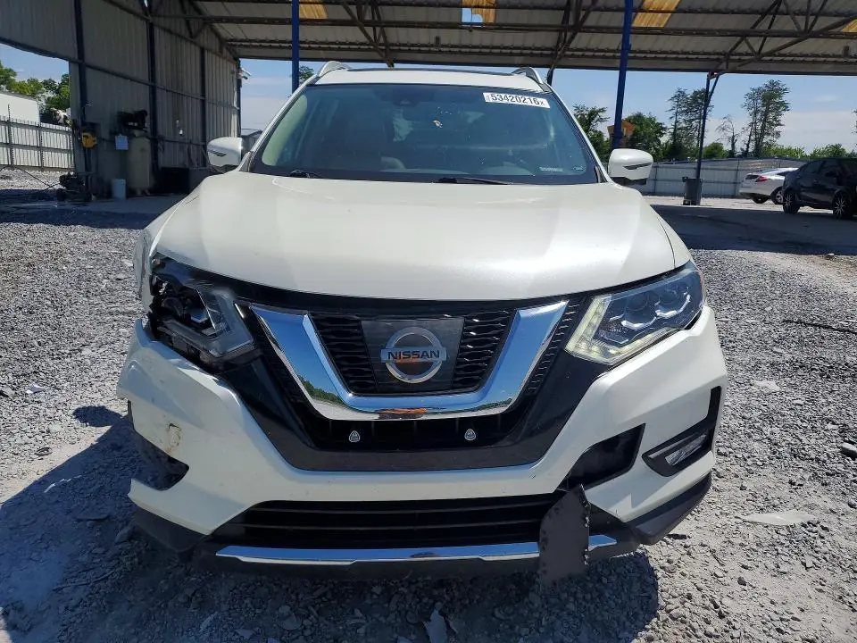 2017 NISSAN ROGUE SL  