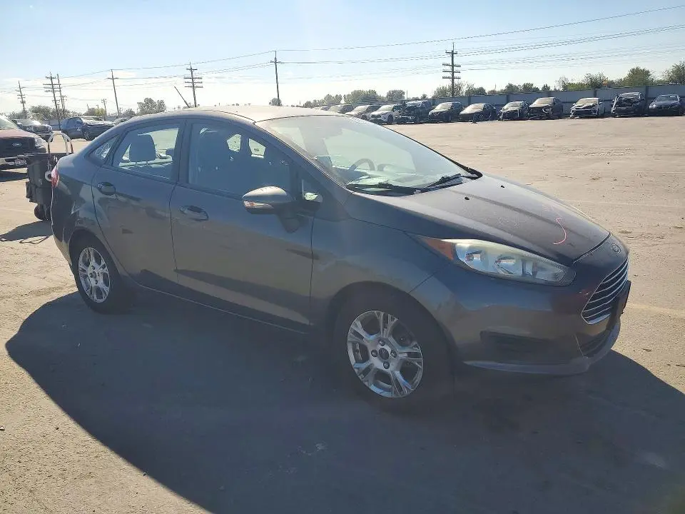 2015 FORD FIESTA SE  