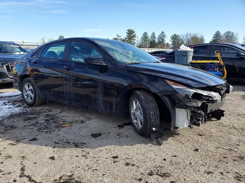 2021 HYUNDAI ELANTRA SE  