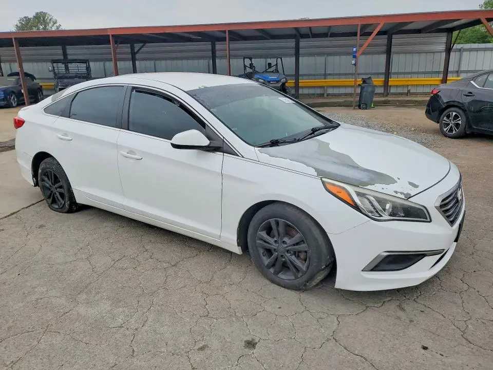 2016 HYUNDAI SONATA SE  