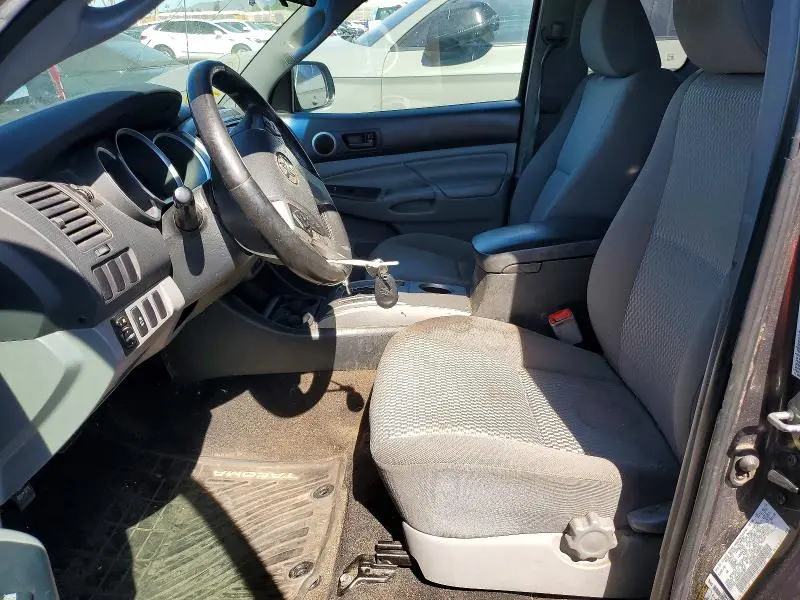 2014 TOYOTA TACOMA BASE  