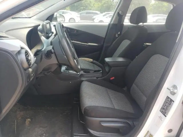 2021 HYUNDAI KONA SE  