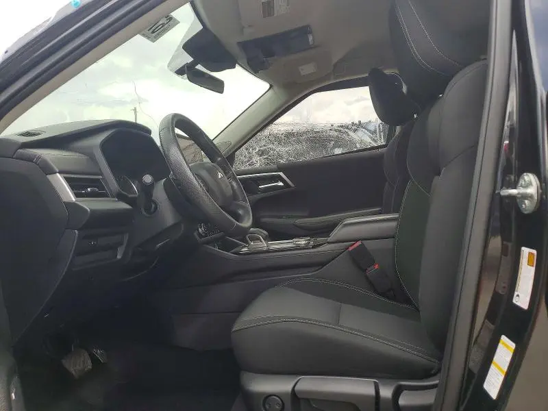 2025 MITSUBISHI OUTLANDER ES  