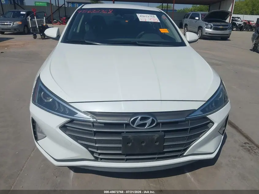 2020 HYUNDAI ELANTRA SE