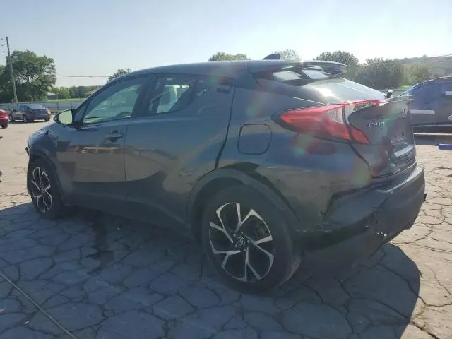 2019 TOYOTA C-HR XLE  