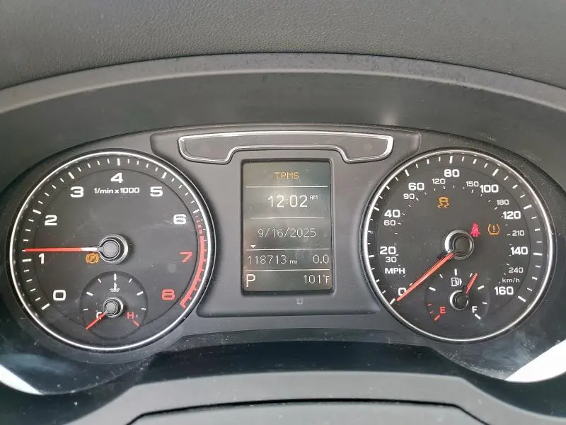 2017 AUDI Q3 PREMIUM  