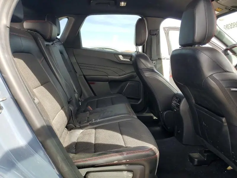 2023 FORD ESCAPE ST LINE SELECT  