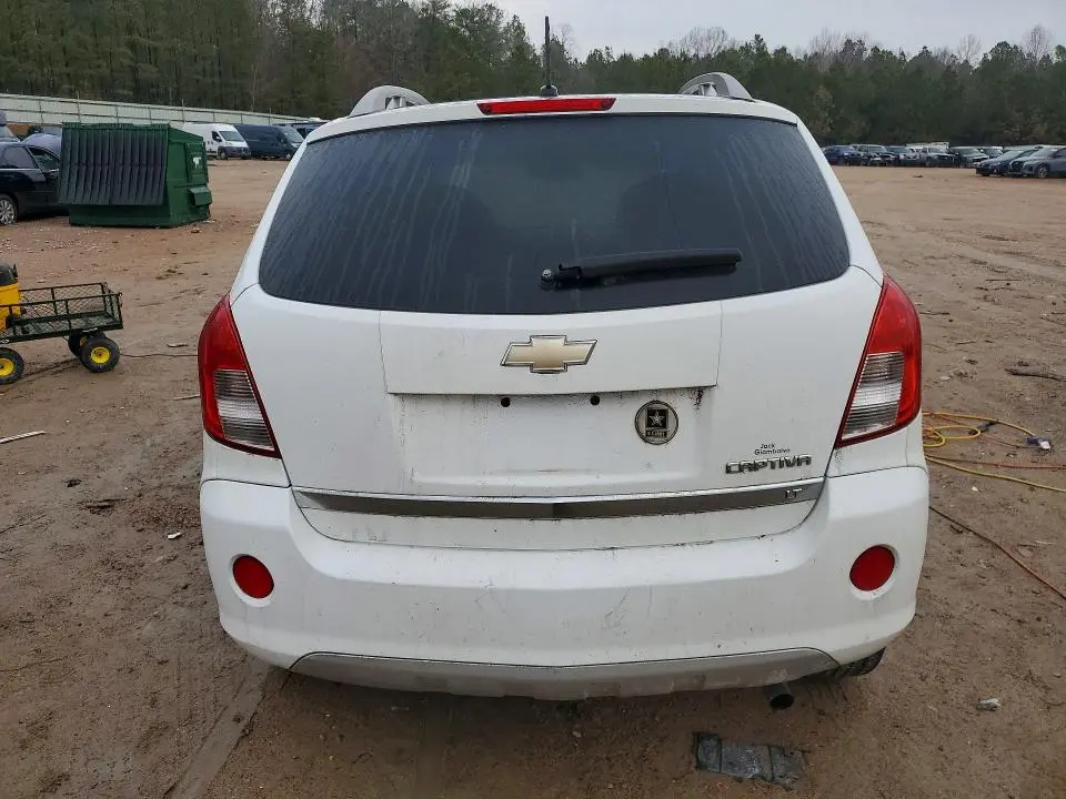 2014 CHEVROLET CAPTIVA LT  