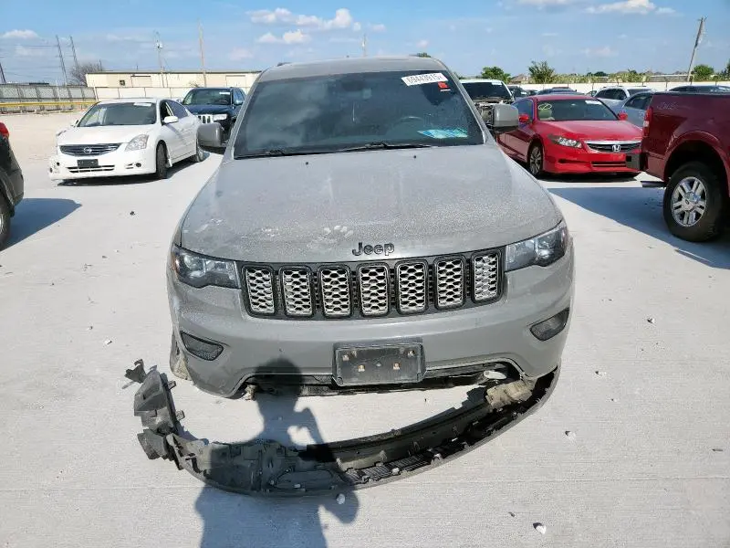 2020 JEEP GRAND CHEROKEE LAREDO  