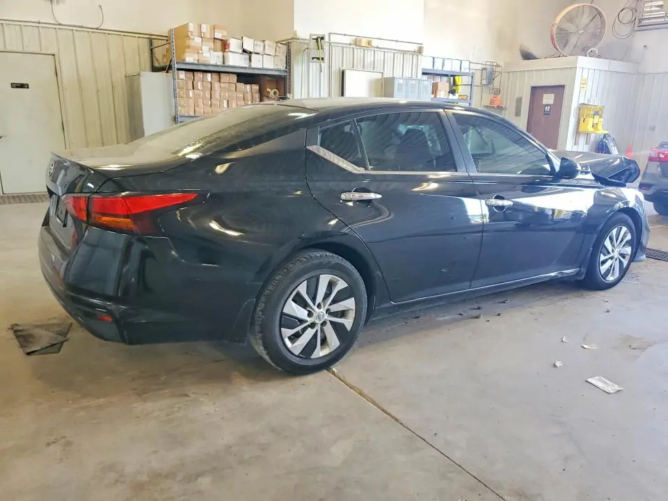2020 NISSAN ALTIMA S  
