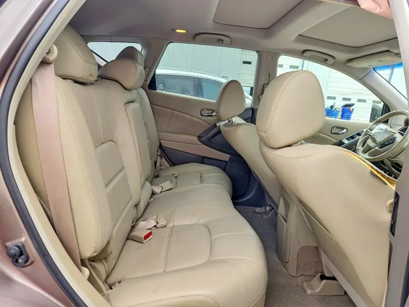 2011 NISSAN MURANO S  