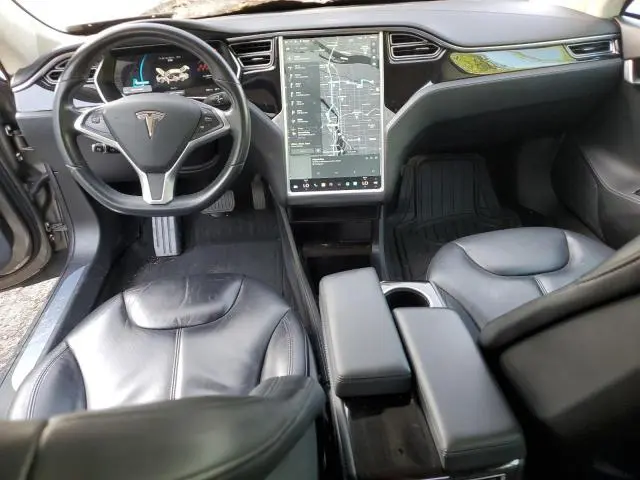2015 TESLA MODEL S   