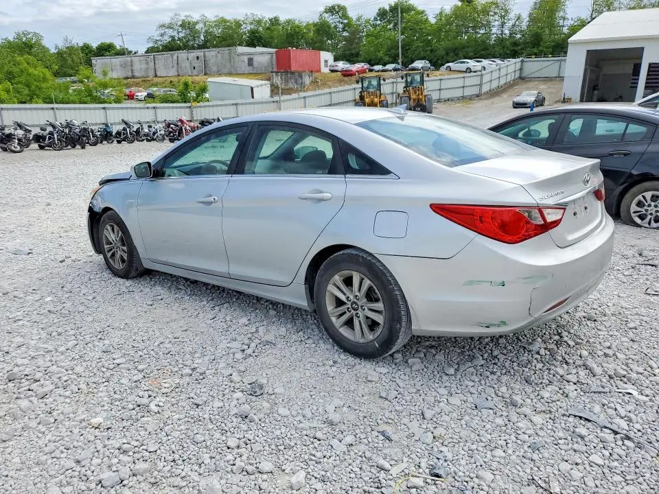 2012 HYUNDAI SONATA GLS  