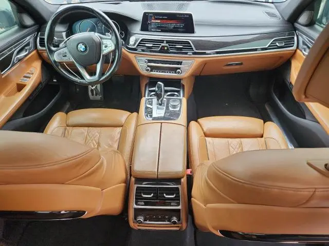 2016 BMW 750 XI  