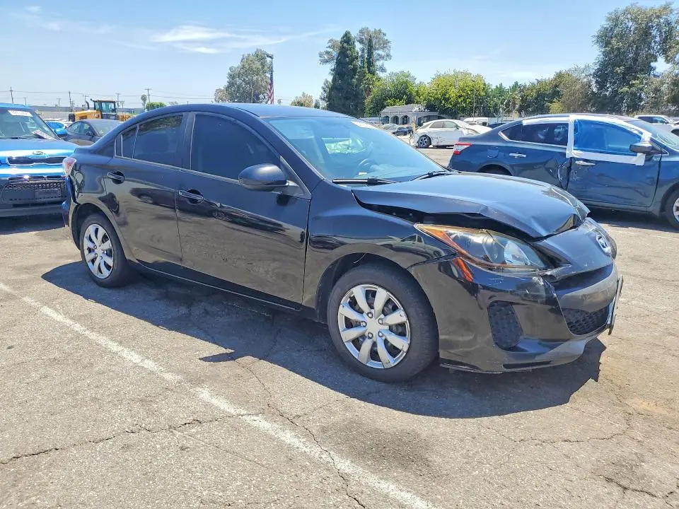 2013 MAZDA 3 I  