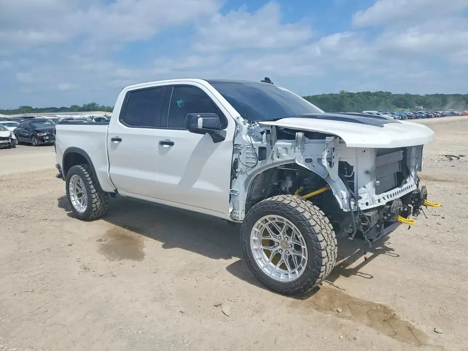 2025 CHEVROLET SILVERADO K1500 ZR2  