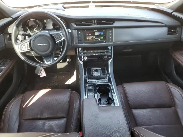 2016 JAGUAR XF R - SPORT  