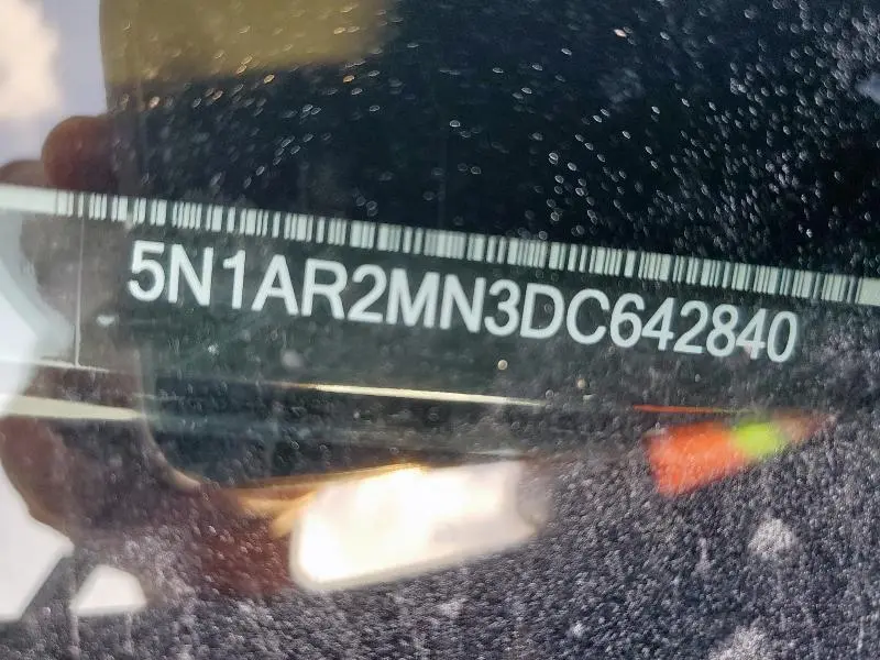 2013 NISSAN PATHFINDER S  