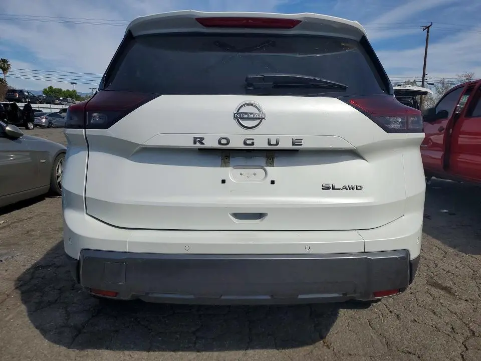 2026 NISSAN ROGUE SL  