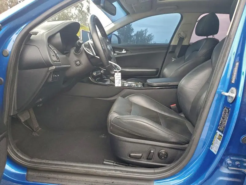 2019 KIA STINGER PREMIUM  