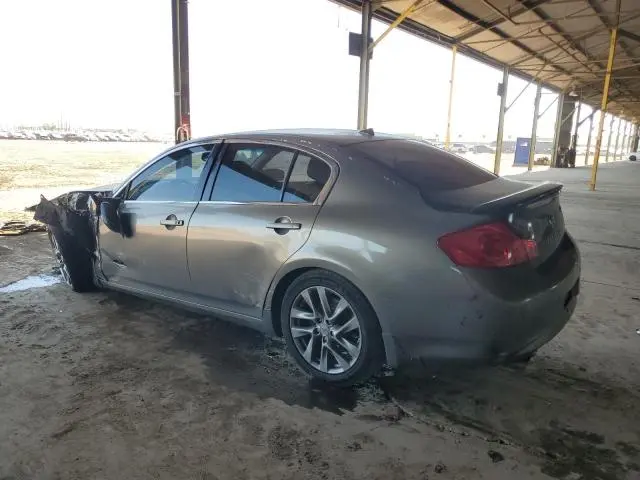 2011 INFINITI G37   