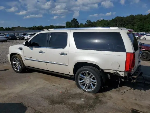 2011 CADILLAC ESCALADE ESV PLATINUM