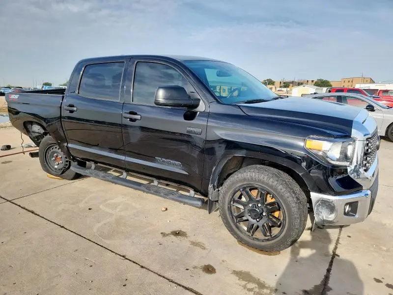 2021 TOYOTA TUNDRA CREWMAX SR5  