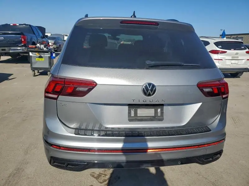 2024 VOLKSWAGEN TIGUAN SE R-LINE BLACK  
