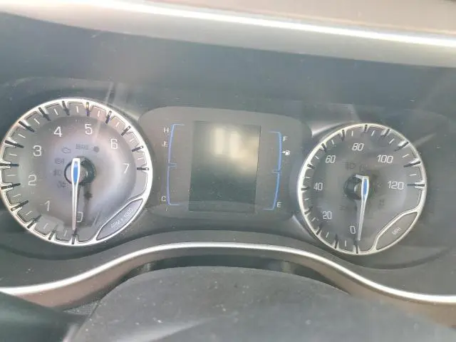 2021 CHRYSLER VOYAGER LXI  