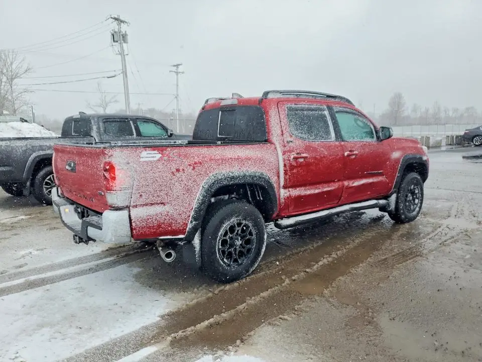 2023 TOYOTA TACOMA SR5 V6  