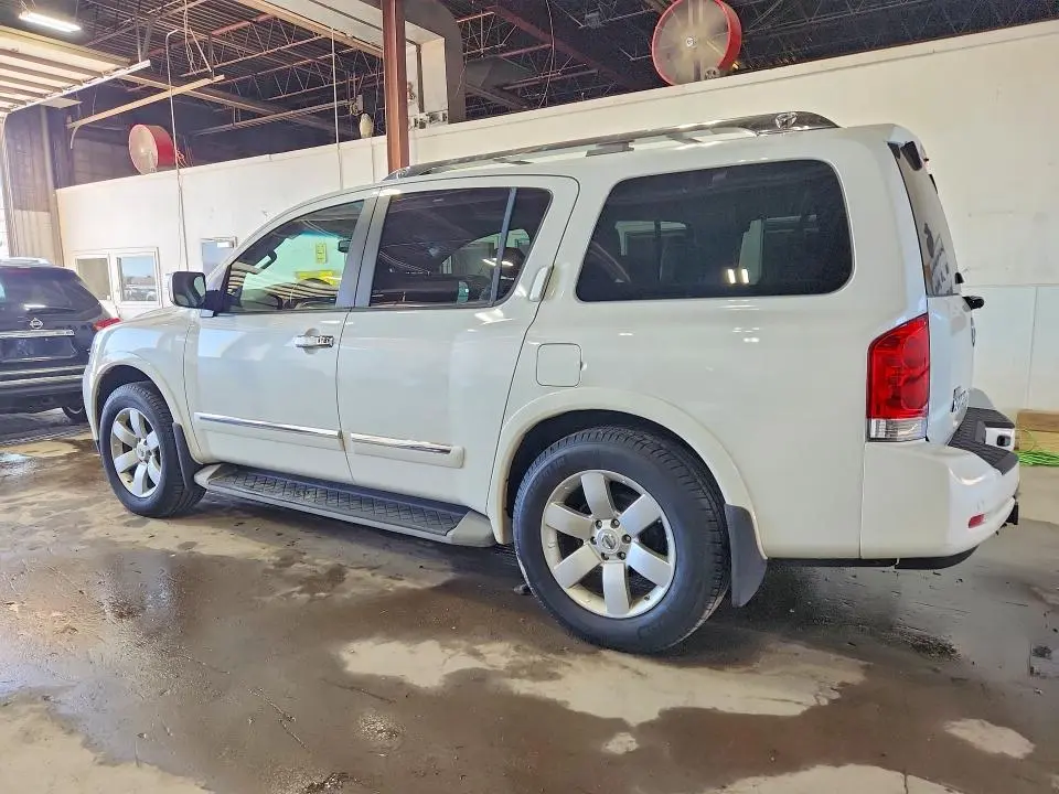 2013 NISSAN ARMADA SV  