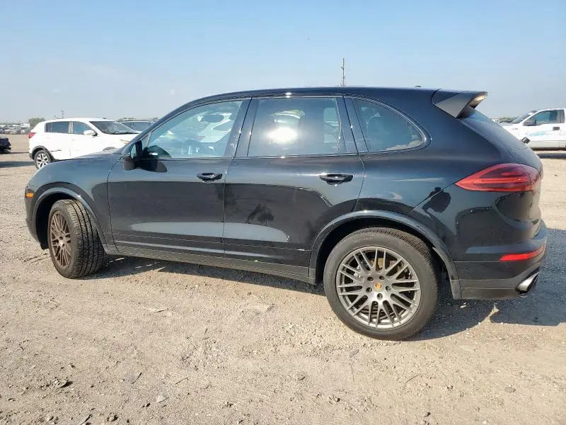2017 PORSCHE CAYENNE   