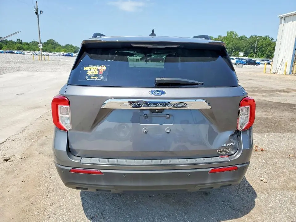 2021 FORD EXPLORER XLT  