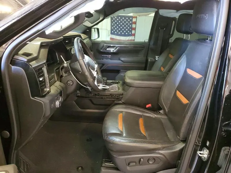 2023 GMC SIERRA K1500 AT4  