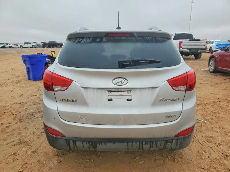 2011 HYUNDAI TUCSON GLS  