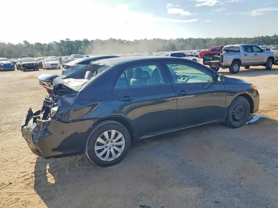 2012 TOYOTA COROLLA LE  