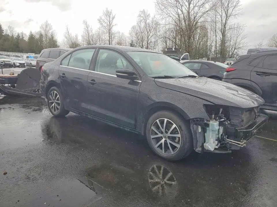 2017 VOLKSWAGEN JETTA SE  