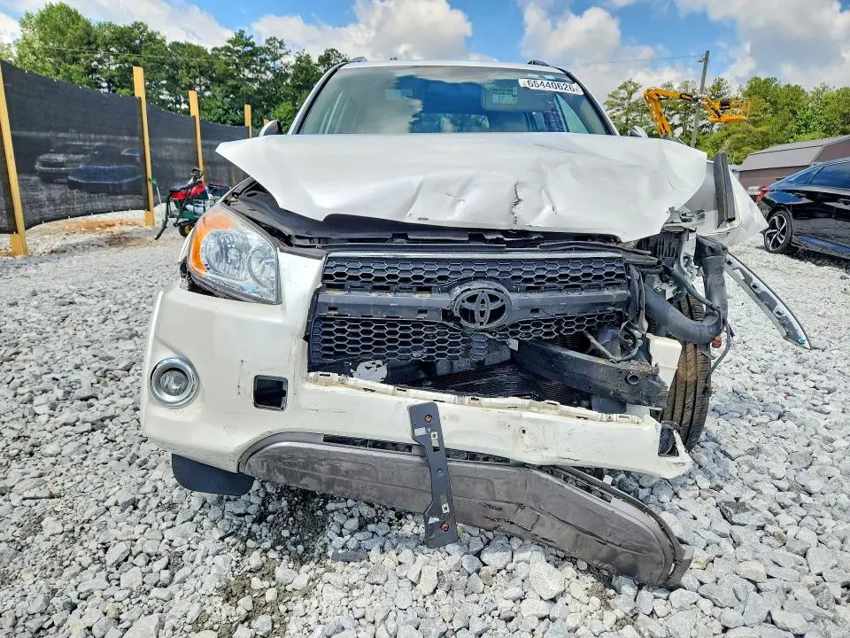 2011 TOYOTA RAV4 LIMITED  