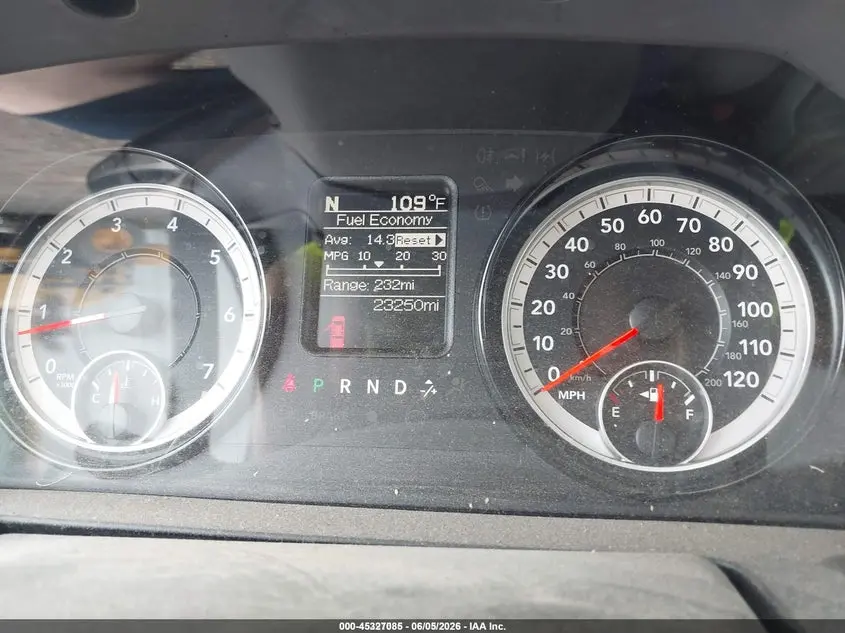 2019 RAM 1500 CLASSIC TRADESMAN  4X2 8' BOX