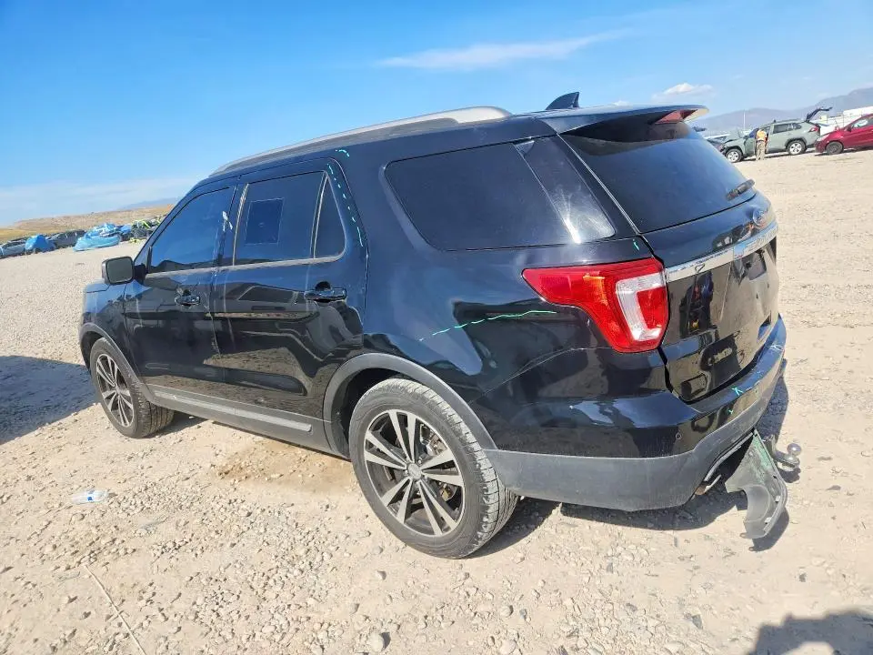 2016 FORD EXPLORER XLT  
