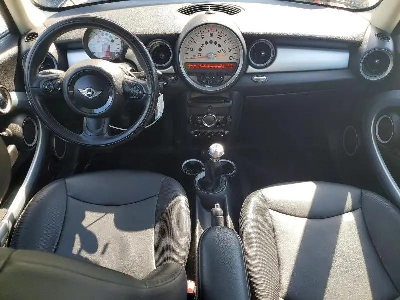 2013 MINI COOPER   