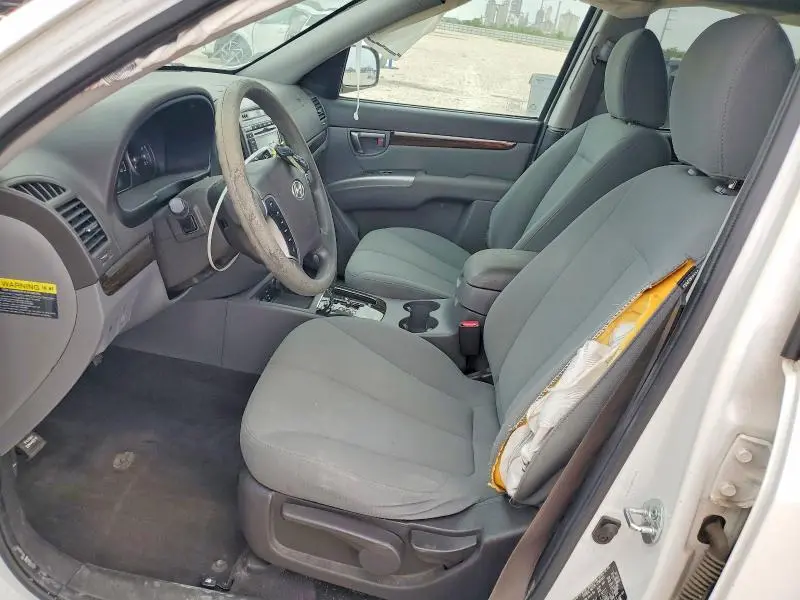 2012 HYUNDAI SANTA FE GLS  