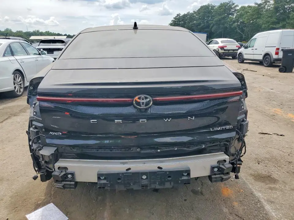 2023 TOYOTA CROWN LIMITED  