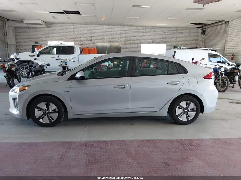 2020 HYUNDAI IONIQ HYBRID BLUE
