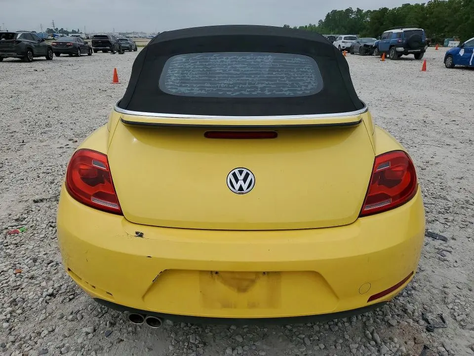 2013 VOLKSWAGEN BEETLE   