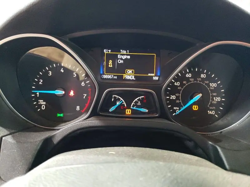 2017 FORD FOCUS SE  