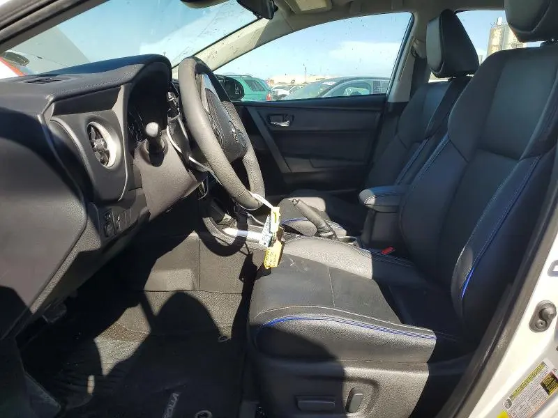 2018 TOYOTA COROLLA XSE  