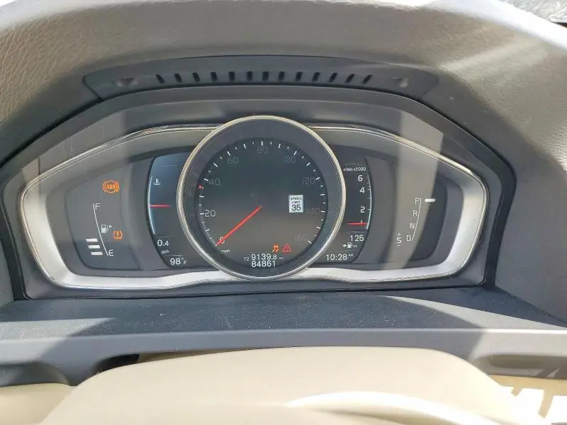 2015 VOLVO S60 PLATINUM  