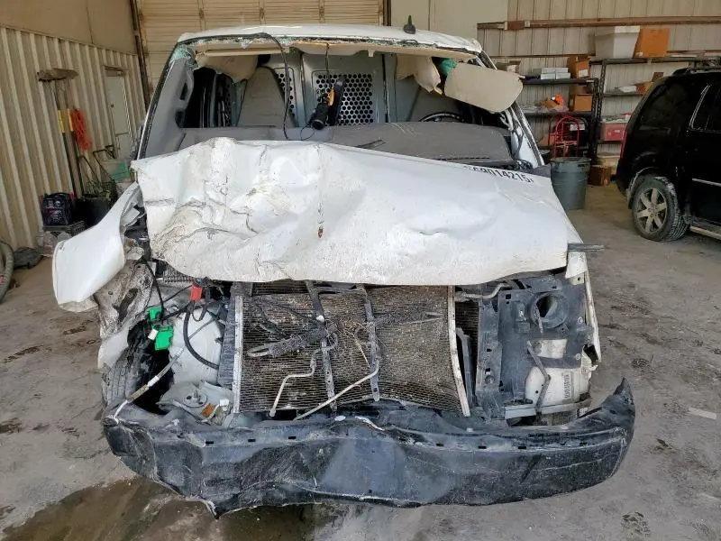 2017 CHEVROLET EXPRESS G2500   